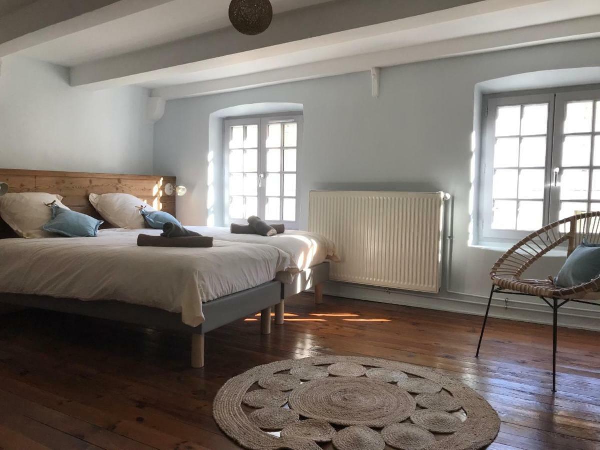 Gite Le Pied Du Geant - Local Securise Pour Les Velos Tournon-sur-Rhone Exterior foto